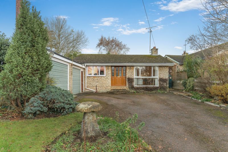 Silver Street Chacombe